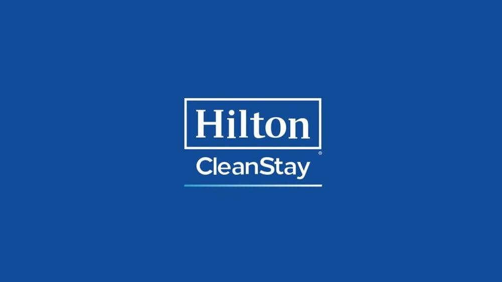 Hilton Garden Inn Toronto-Оуквил Екстериор снимка