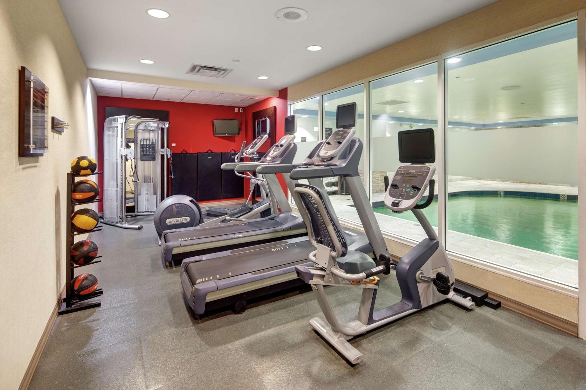 Hilton Garden Inn Toronto-Оуквил Екстериор снимка