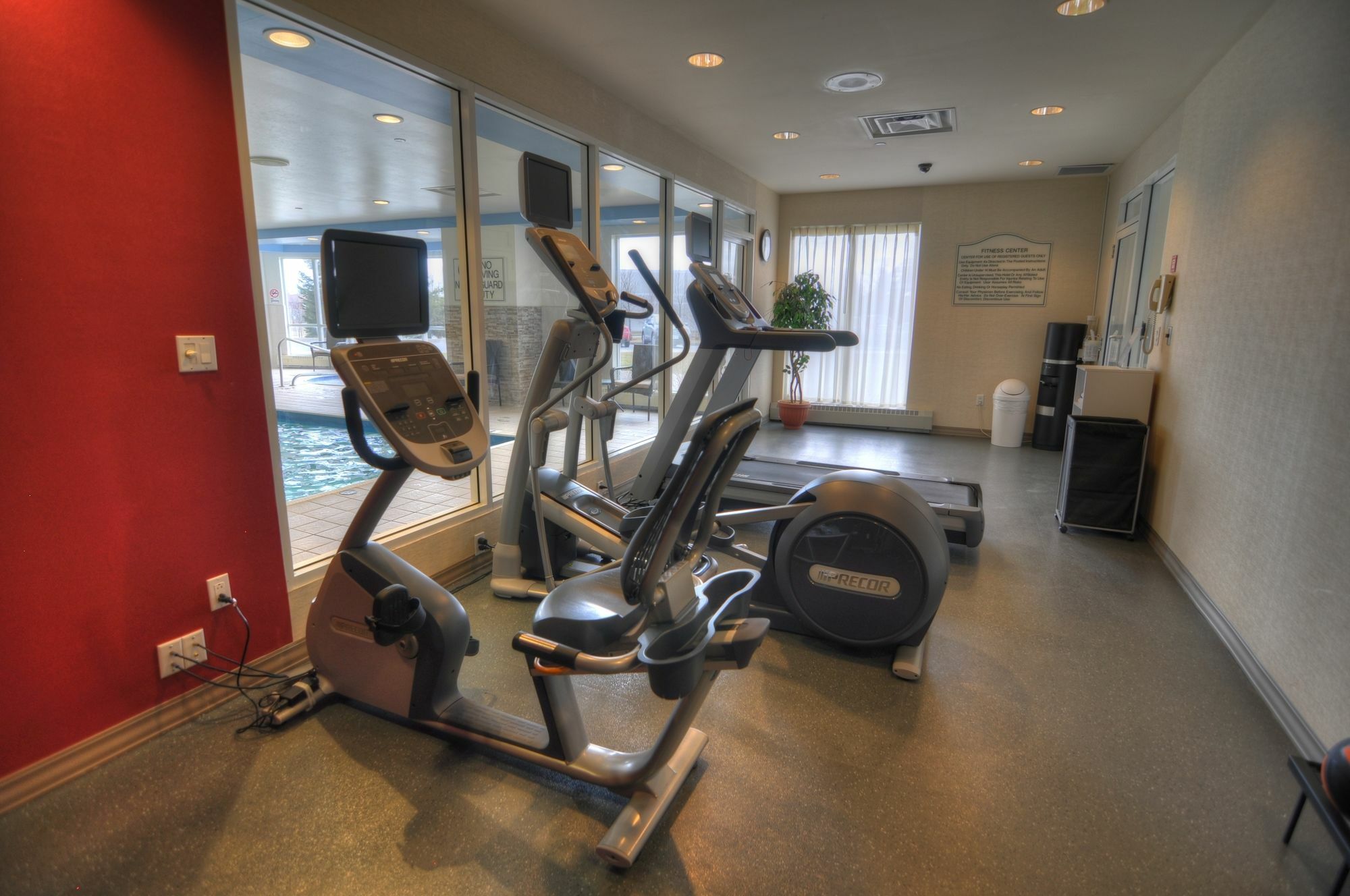 Hilton Garden Inn Toronto-Оуквил Екстериор снимка