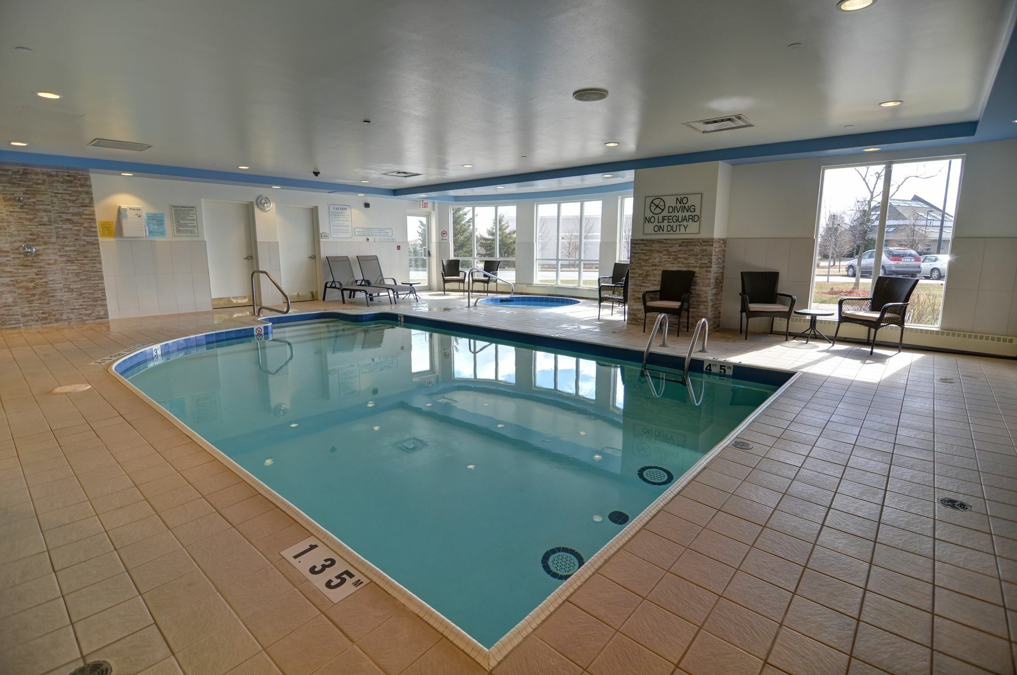 Hilton Garden Inn Toronto-Оуквил Екстериор снимка