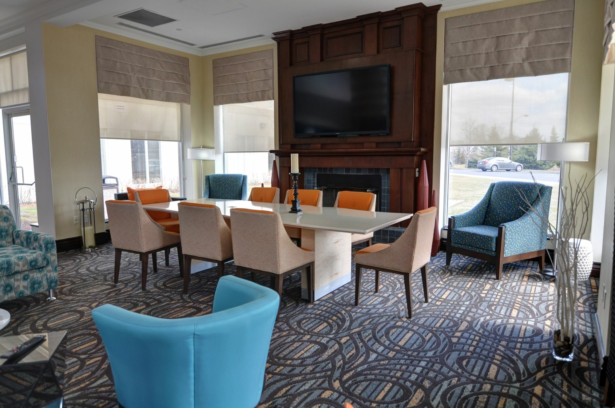 Hilton Garden Inn Toronto-Оуквил Екстериор снимка